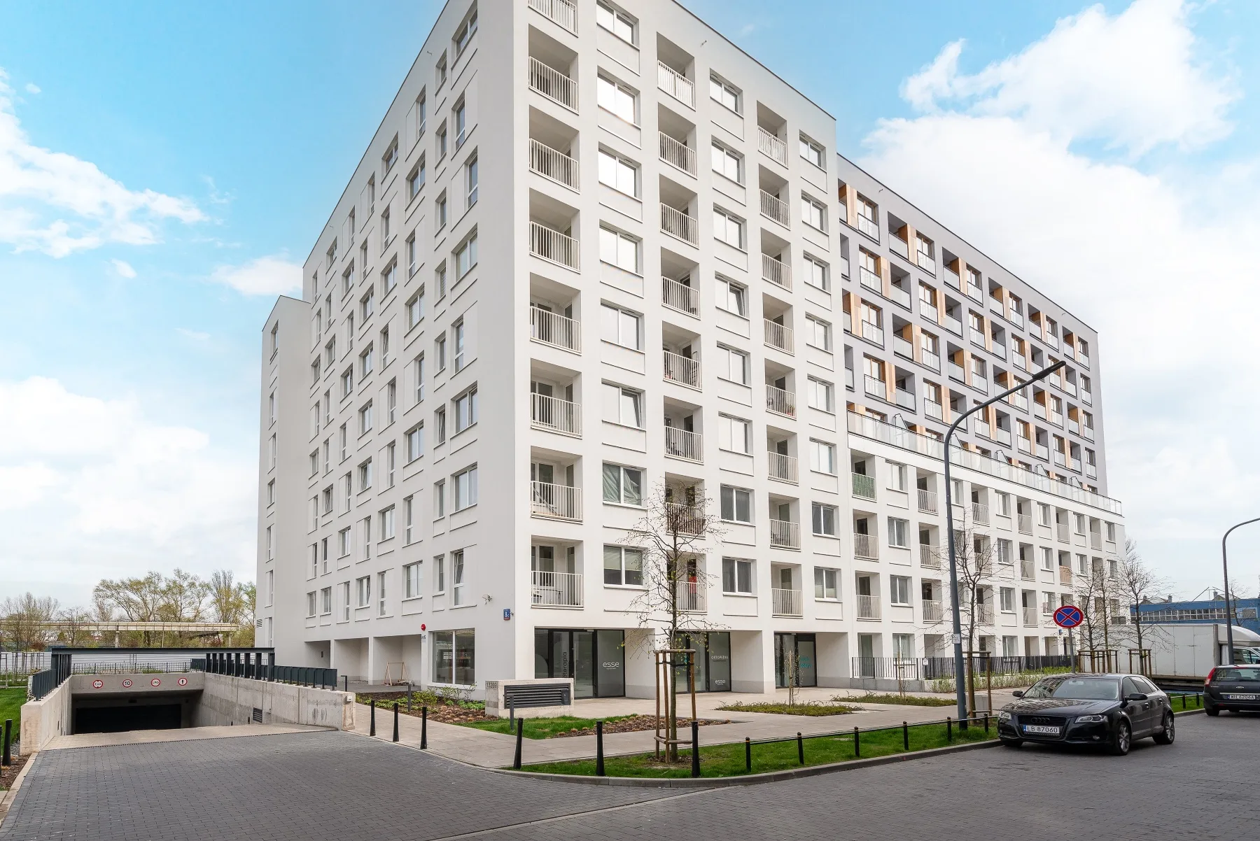 Kompaktowe studio przy Akademii Koźmińskiego (kopia) – Zdjęcie 7